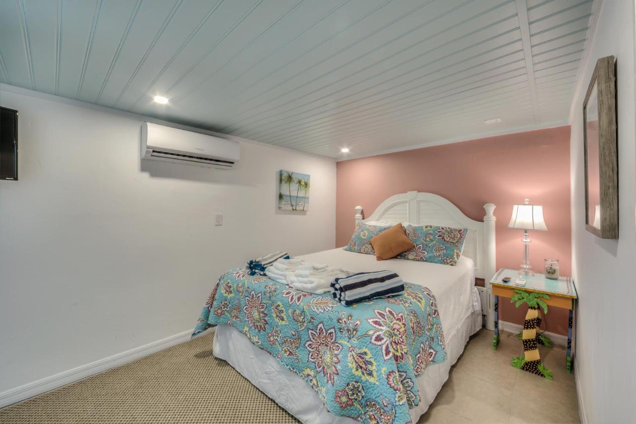 Matanzas Retreat On The Canal Fort Myers Beach Luaran gambar
